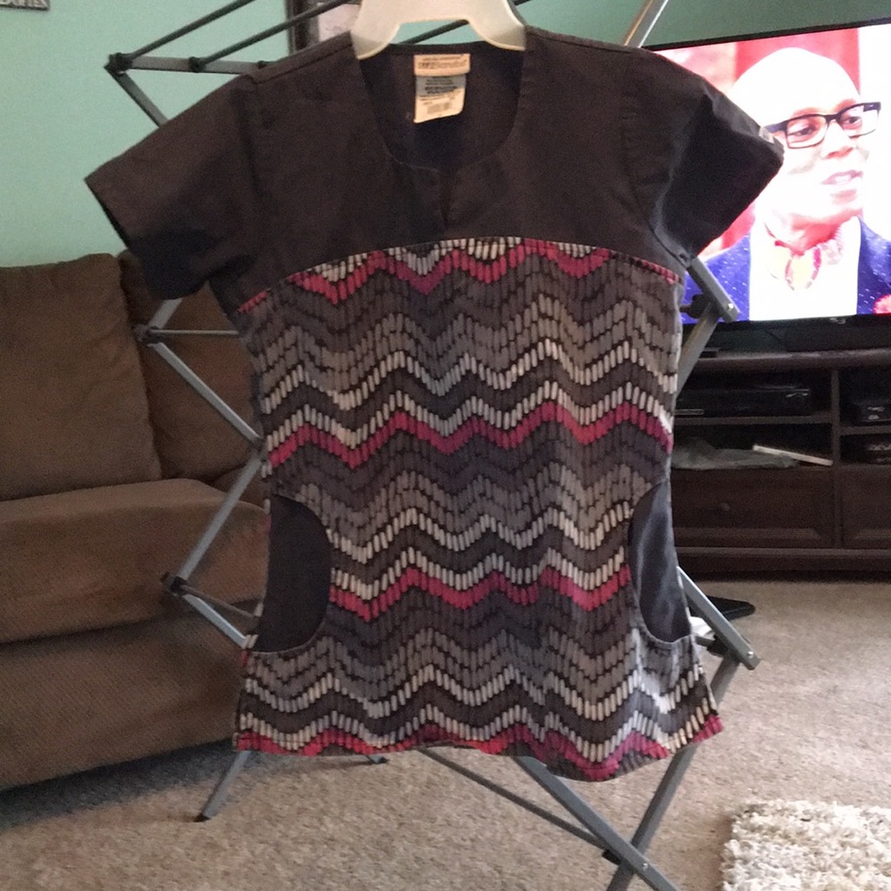Women’s Scrub Top